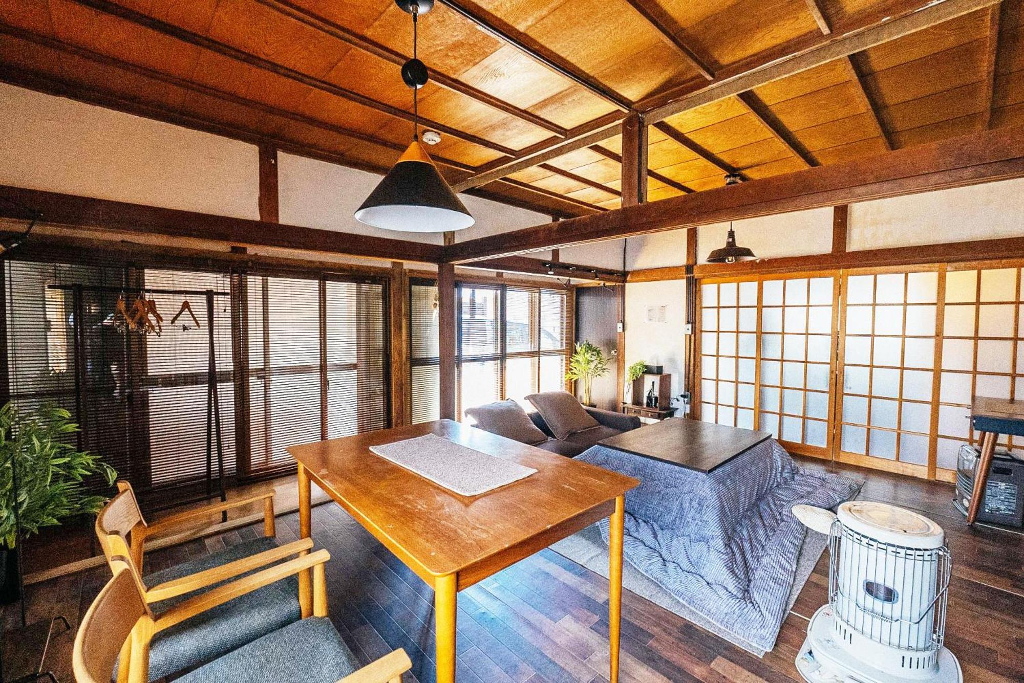 松本市の一棟貸し切りできる古民家 Esterno foto
